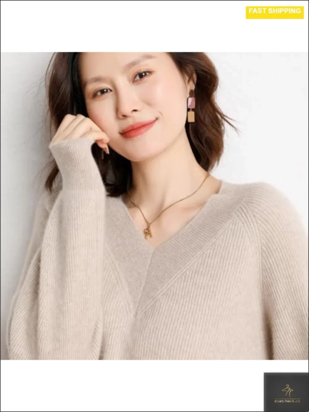 Cashmere and Merino Wool Blend V Neck Lightweight Pullover Sweater